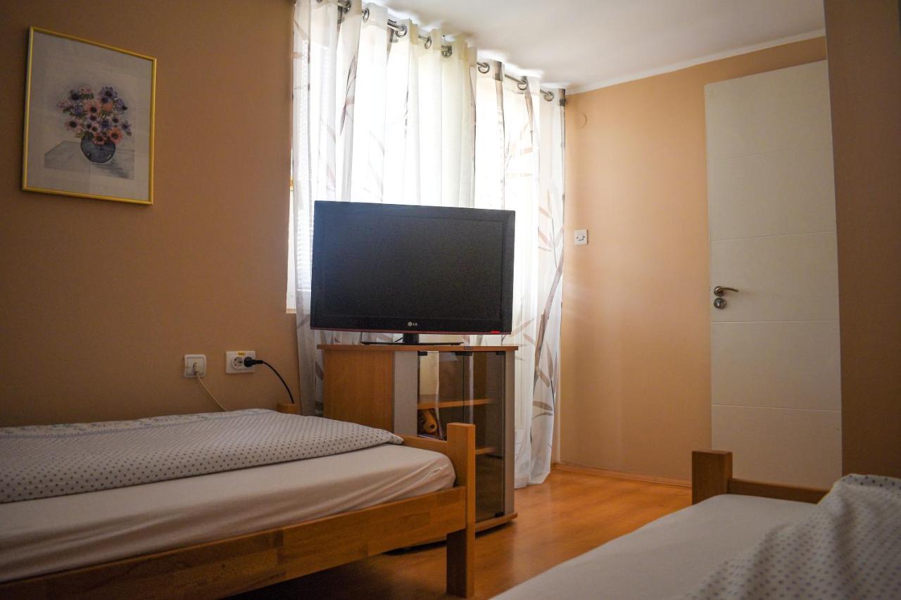 Apartment Golden Bis, Subotica